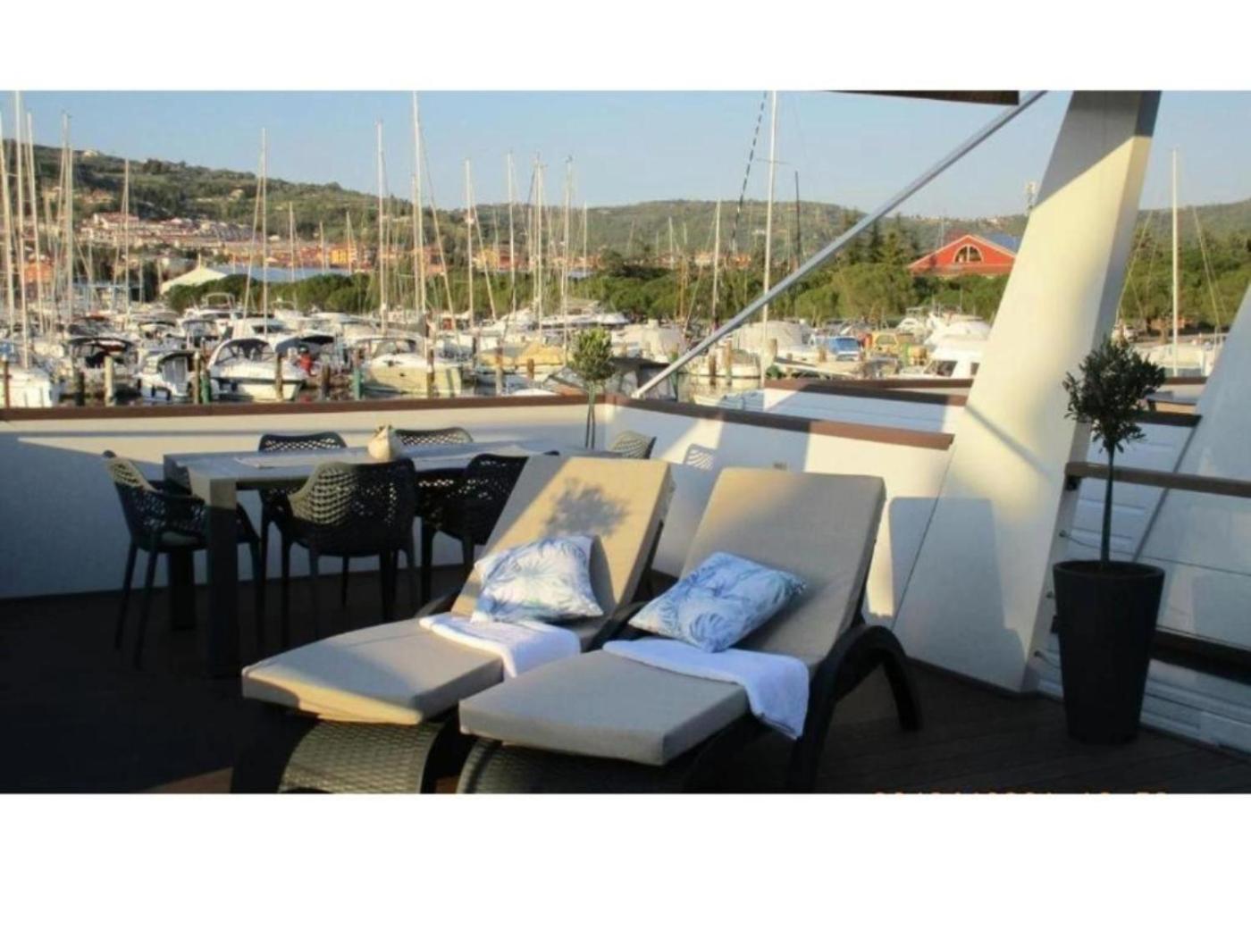 Floating House - Sunset Villa Portoroz Luaran gambar